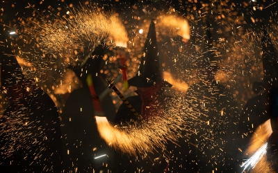 Les Bruixes del Nord durant un correfoc | Roger Benet